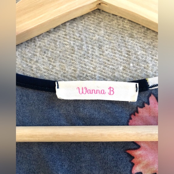 Navy Floral Maxi Dress - Picture 3 of 4